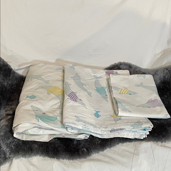 Pottery Barn Kids Dolphin Print Sheet Set - Picture 3 of 4